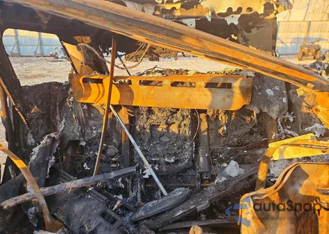 2021 Land Rover Range Rover Westminster Edition z USA, uszkodzony, nr VIN SALGS2SE5MA430466